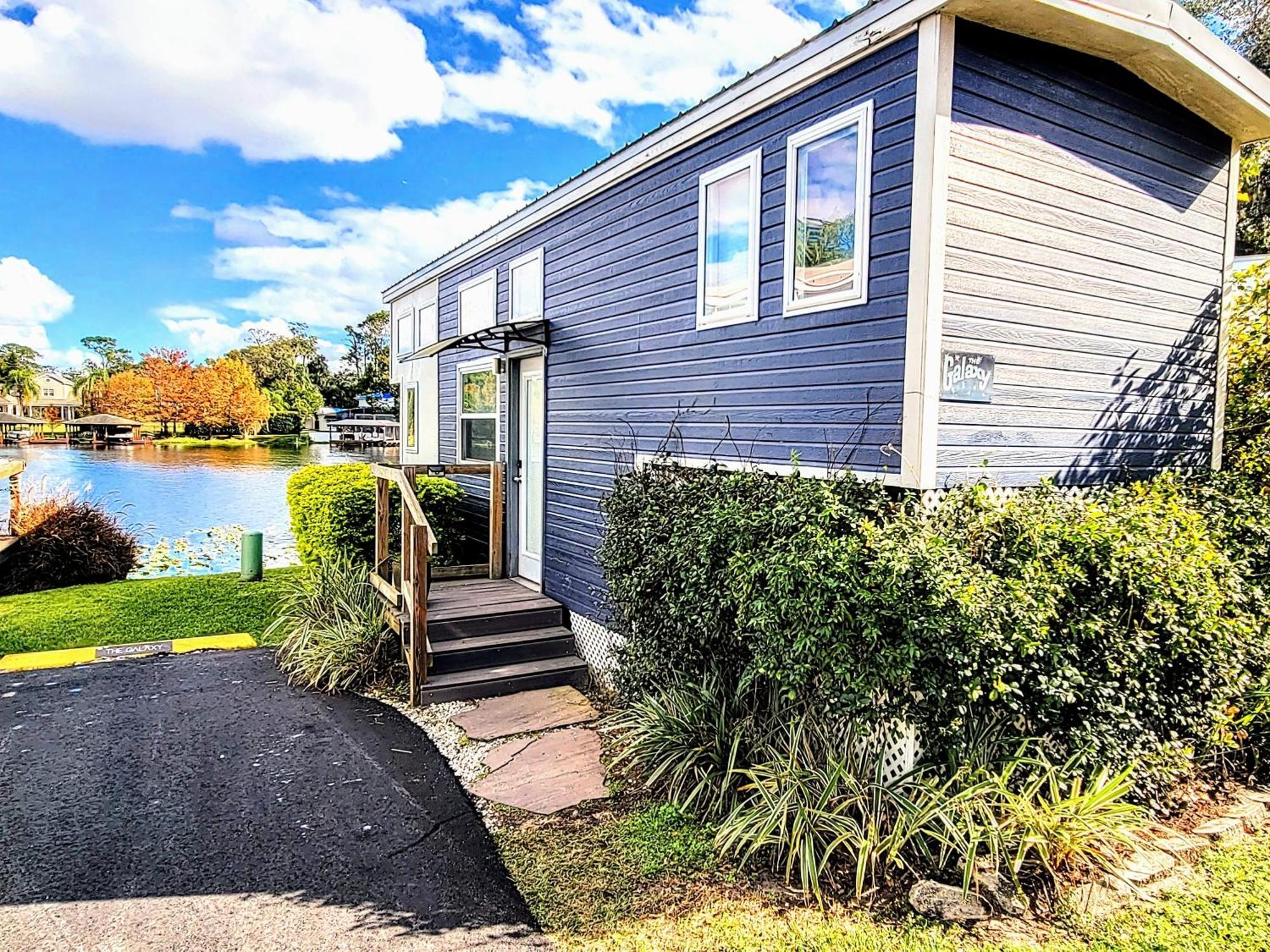 Orlando Lakefront Tiny Homes 6 Plus Month Rentals Luaran gambar