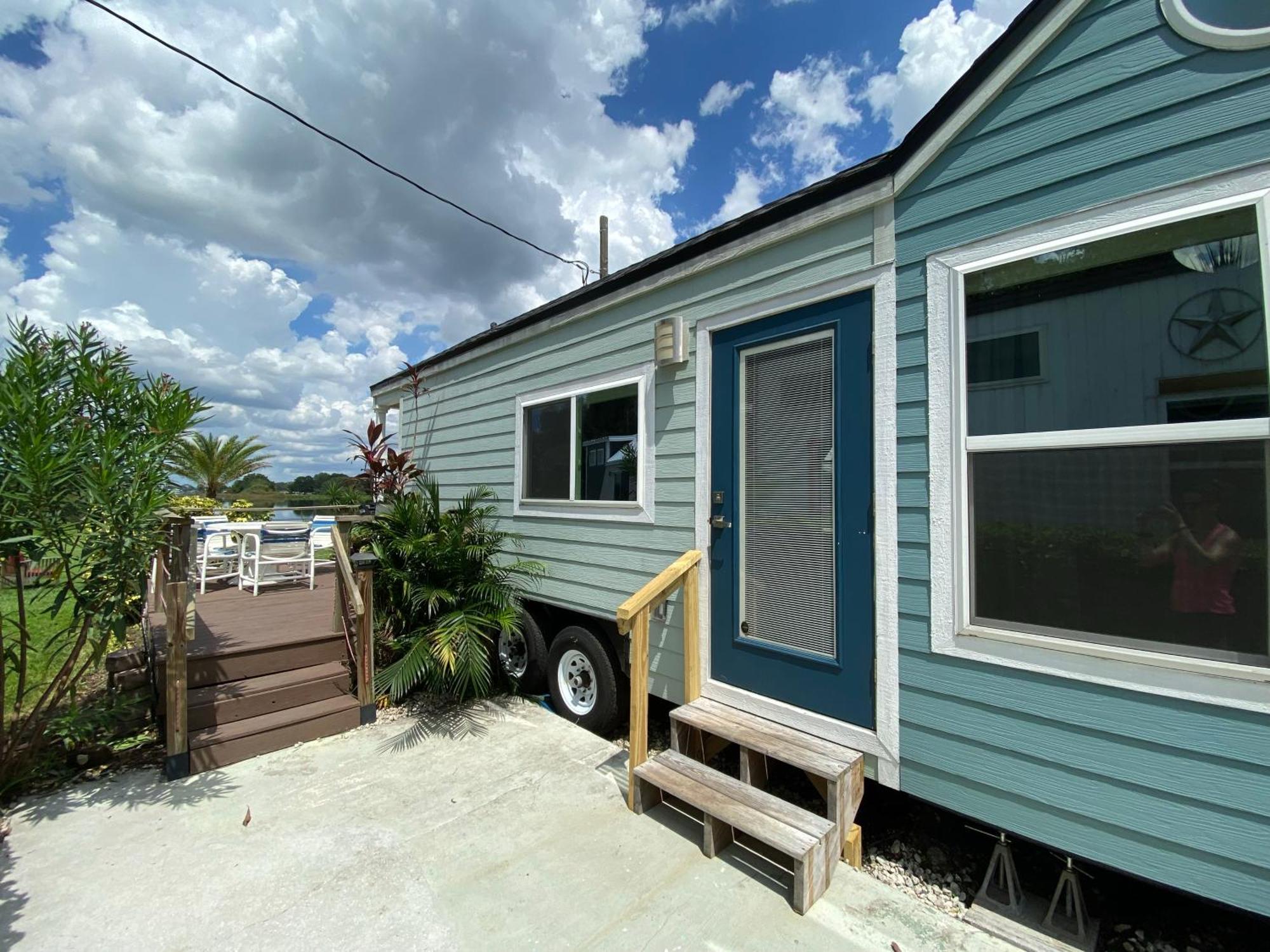 Orlando Lakefront Tiny Homes 6 Plus Month Rentals Luaran gambar